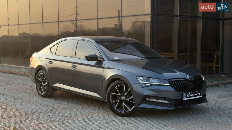 Лифтбек Skoda Superb 2022 в Мукачево