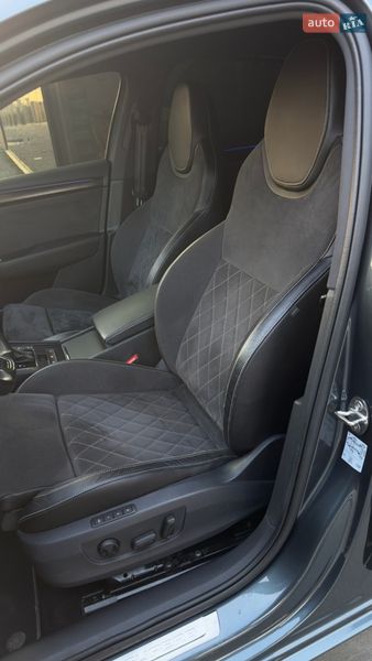 Лифтбек Skoda Superb 2022 в Мукачево