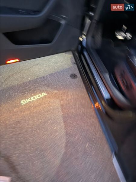 Лифтбек Skoda Superb 2022 в Днепре