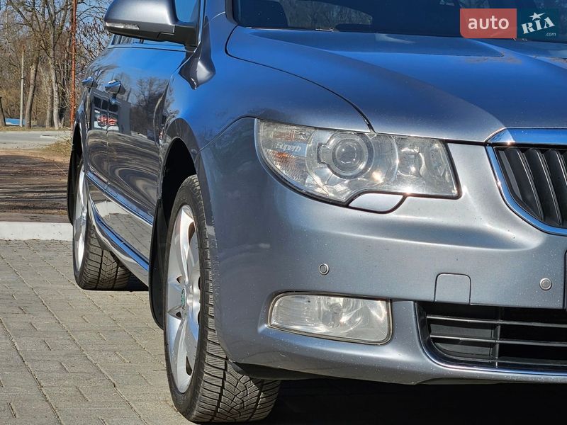 Лифтбек Skoda Superb 2008 в Дрогобыче