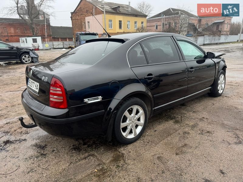 Skoda Superb 2006