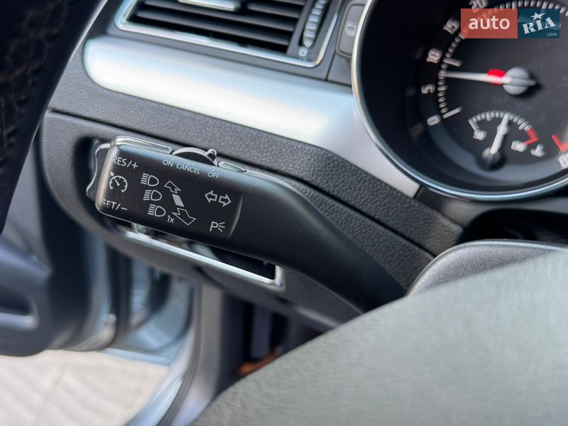 Универсал Skoda Superb 2012 в Дрогобыче