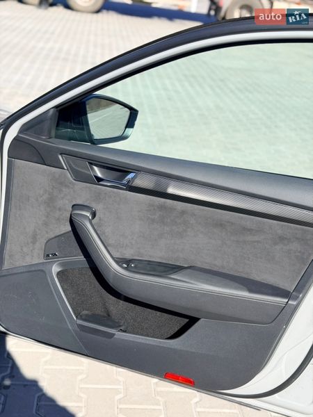 Универсал Skoda Superb 2021 в Киеве