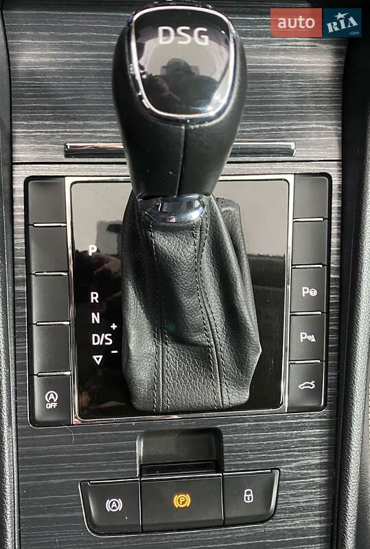 Универсал Skoda Superb 2020 в Львове