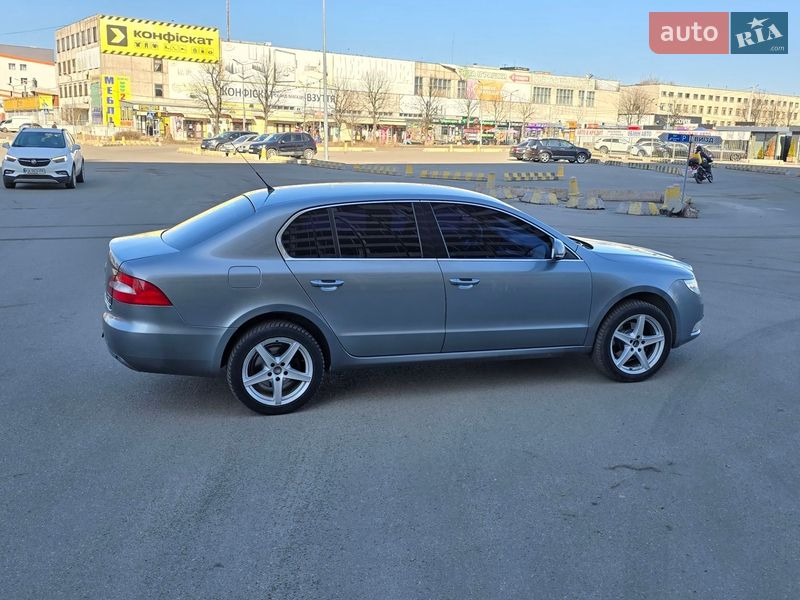 Лифтбек Skoda Superb 2008 в Киеве