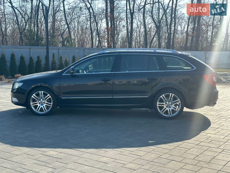Универсал Skoda Superb 2010 в Луцке