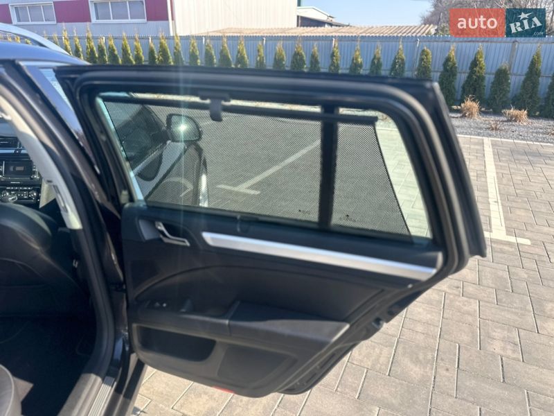 Универсал Skoda Superb 2010 в Луцке