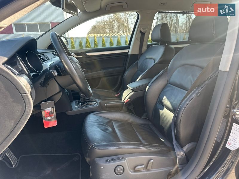 Универсал Skoda Superb 2010 в Луцке