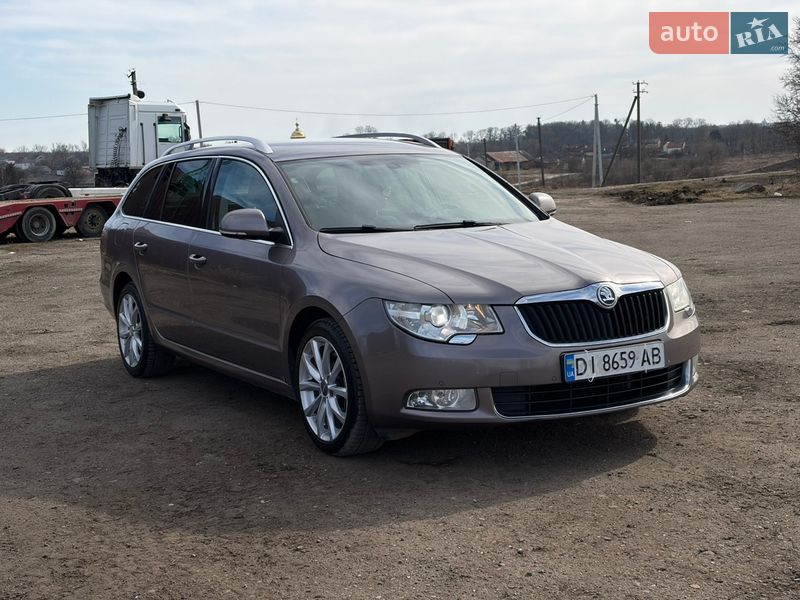 Універсал Skoda Superb 2012 в Львові