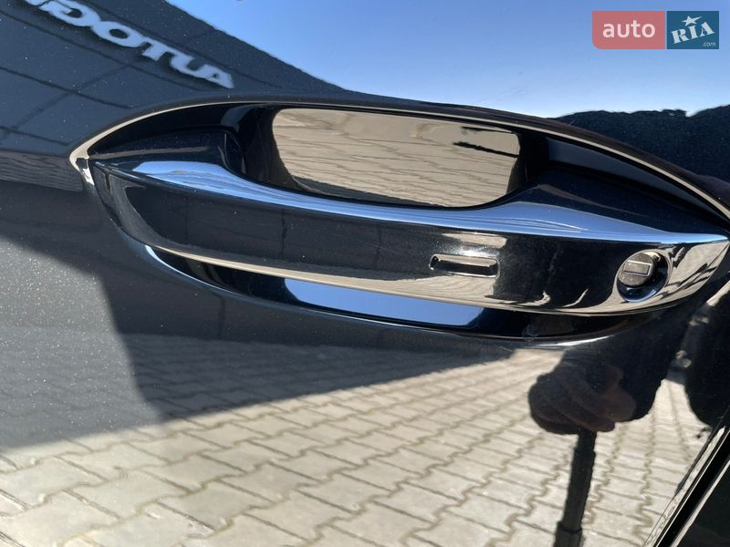 Лифтбек Skoda Superb 2024 в Одессе