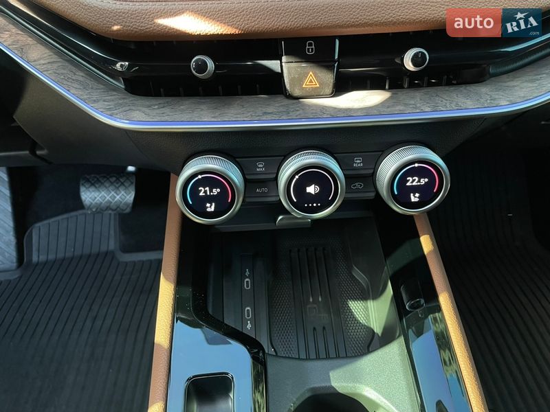 Лифтбек Skoda Superb 2024 в Одессе