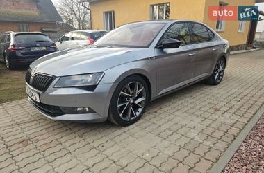 Лифтбек Skoda Superb 2016 в Стрые