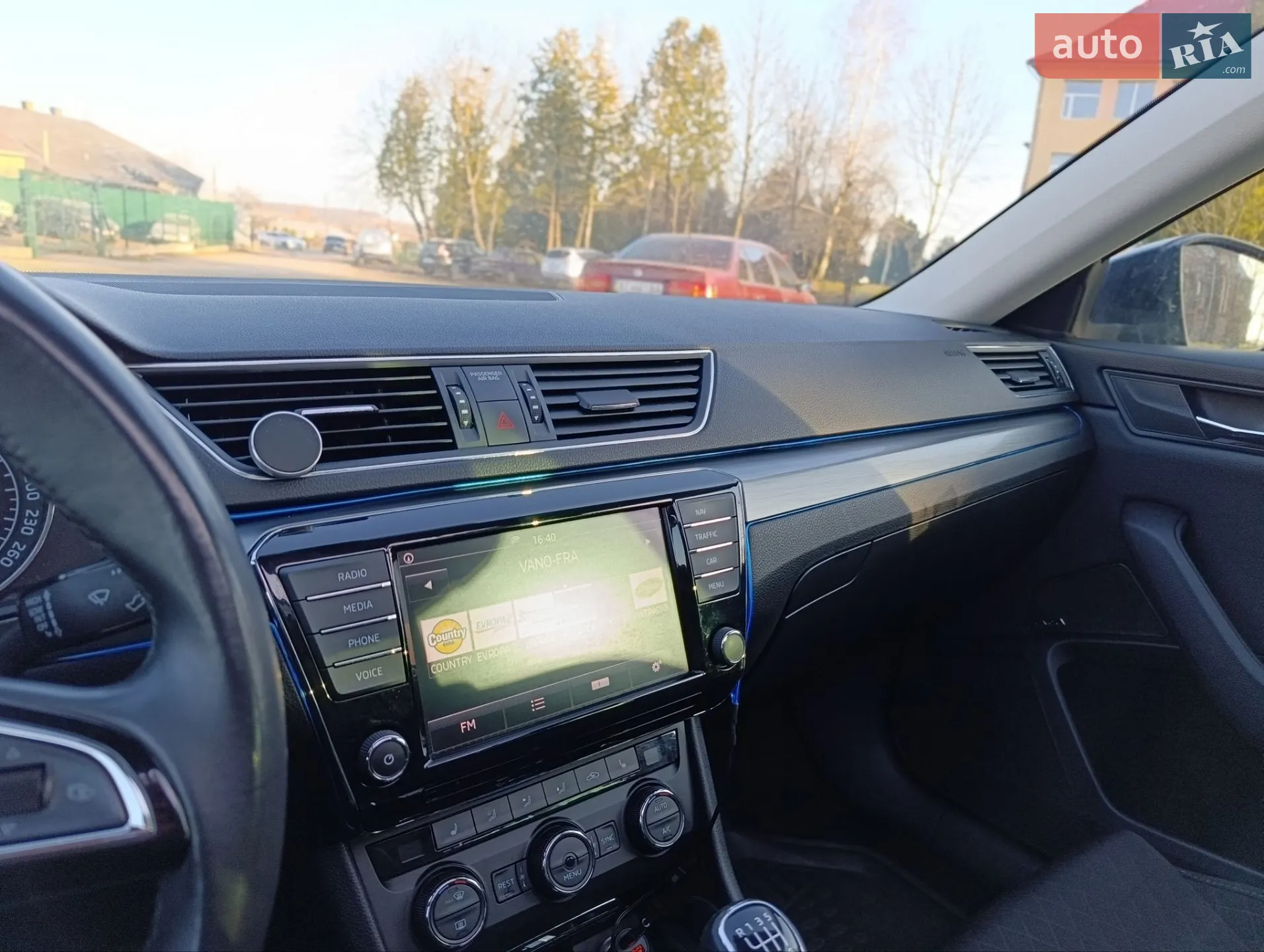 2016 Skoda Superb - мініатюра 14