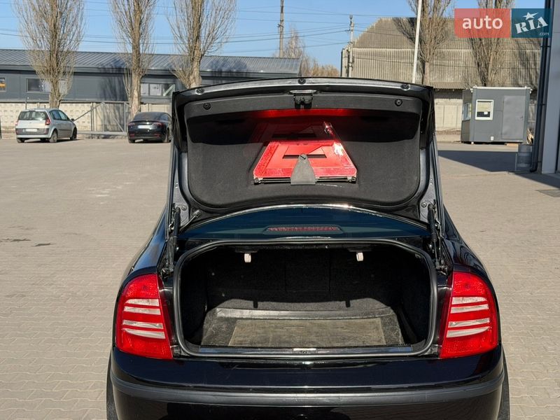 Лифтбек Skoda Superb 2006 в Киеве