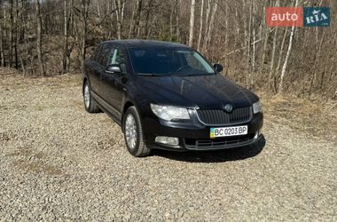 Лифтбек Skoda Superb 2009 в Львове