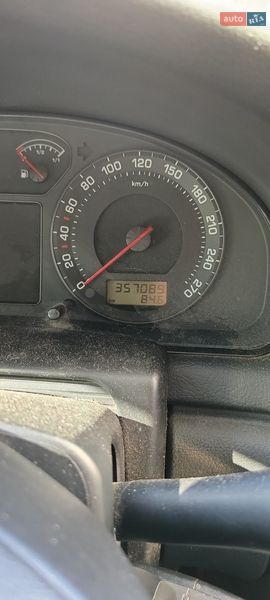 Лифтбек Skoda Superb 2006 в Калите