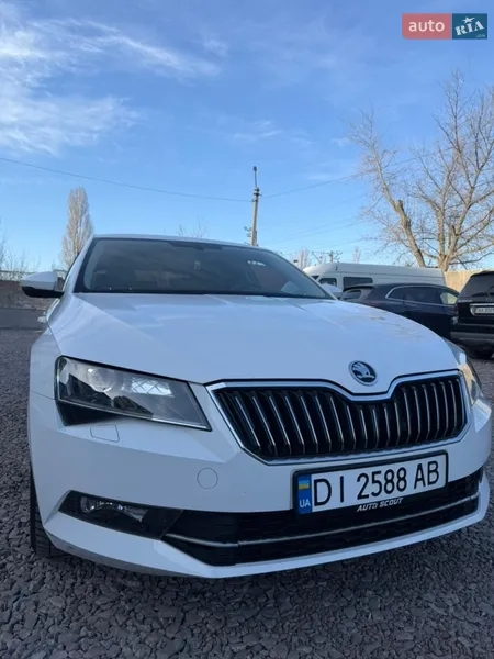 Skoda Superb 2016