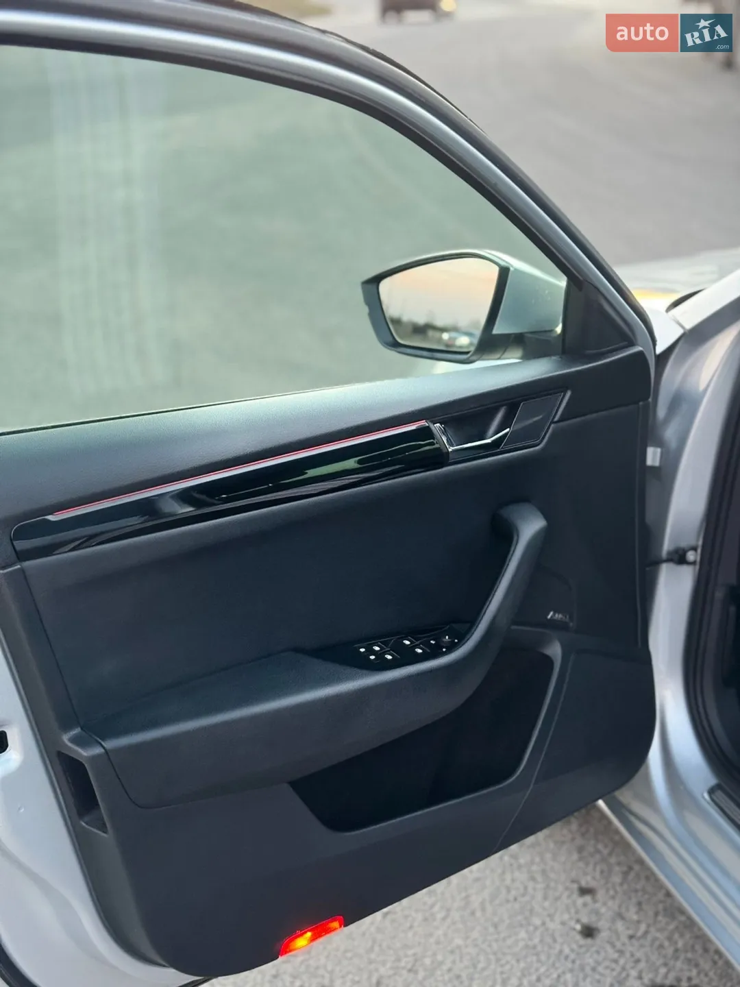 2019 Skoda Superb - мініатюра 56