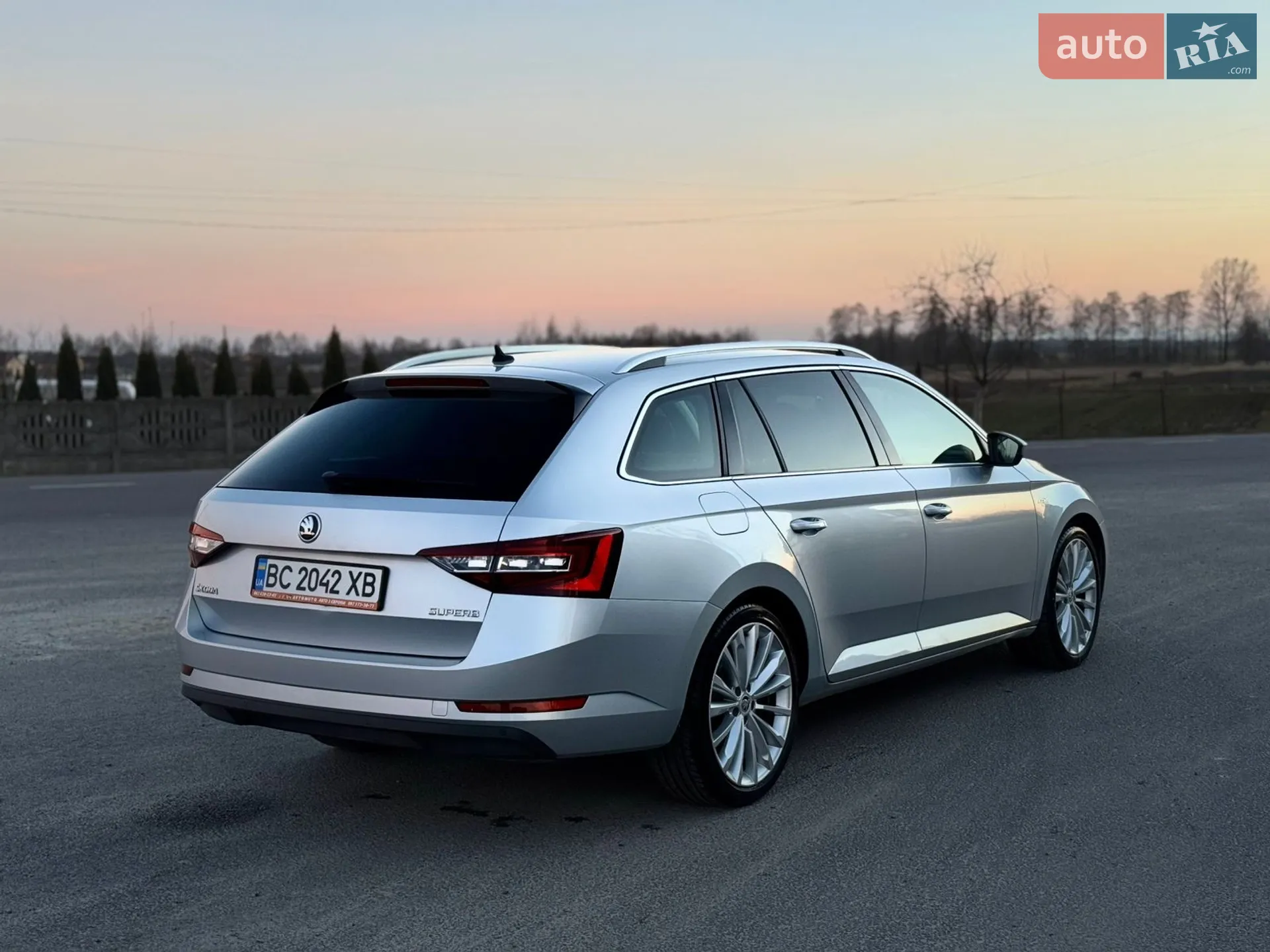 2019 Skoda Superb - мініатюра 18