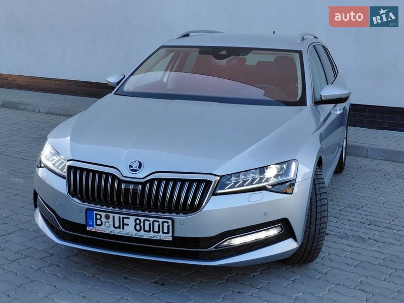 Універсал Skoda Superb 2020 в Трускавці