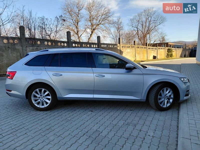 Універсал Skoda Superb 2020 в Трускавці