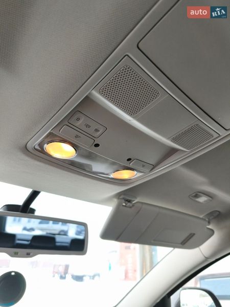 Универсал Skoda Superb 2012 в Барышевке