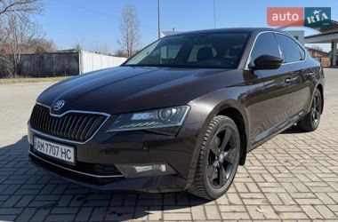 Лифтбек Skoda Superb 2017 в Житомире