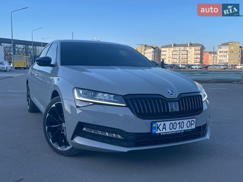 Ліфтбек Skoda Superb 2023 в Києві