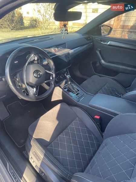 Ліфтбек Skoda Superb 2023 в Києві