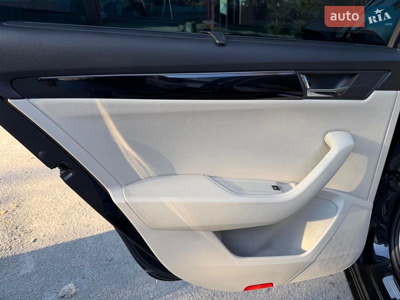 Універсал Skoda Superb 2018 в Києві