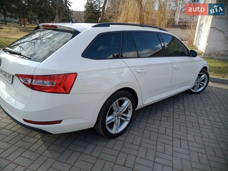 Skoda Superb 2016