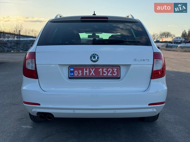 Универсал Skoda Superb 2011 в Белой Церкви