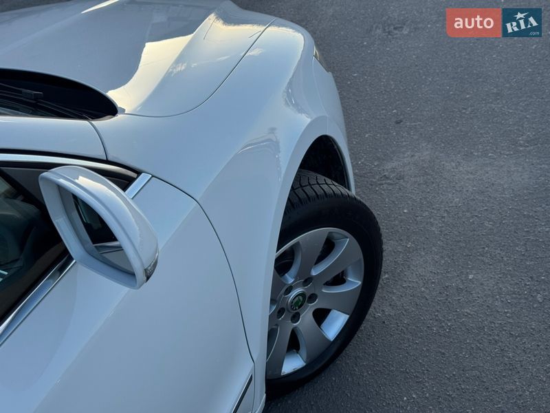 Универсал Skoda Superb 2011 в Белой Церкви