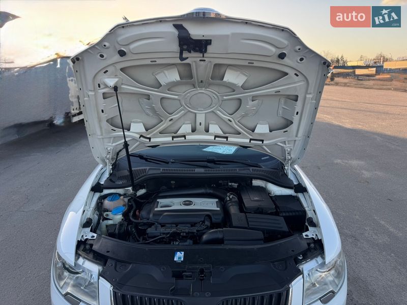 Универсал Skoda Superb 2011 в Белой Церкви