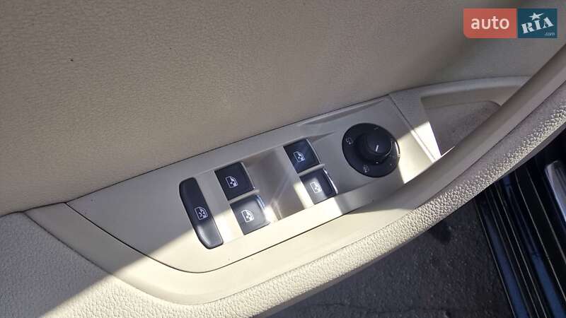 Универсал Skoda Superb 2017 в Лубнах фото 15 Универсал Skoda Superb 2017 в Лубнах