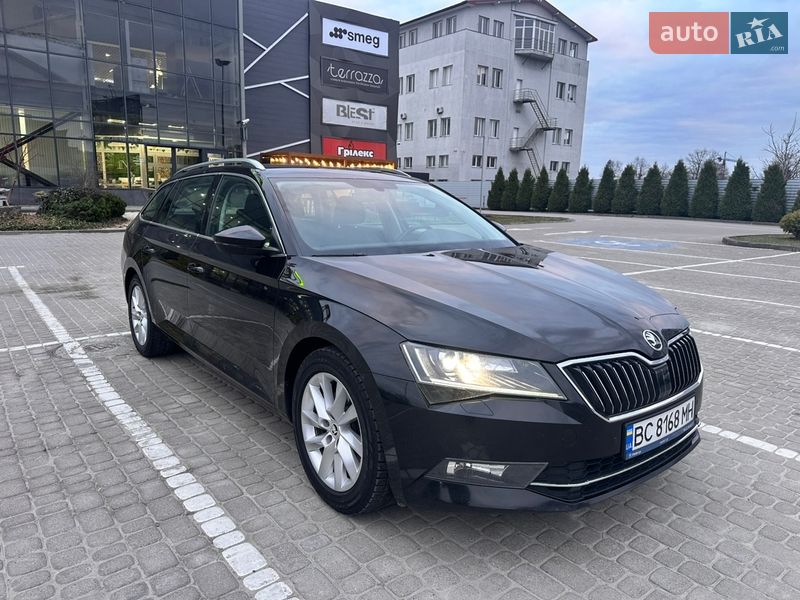 Універсал Skoda Superb 2018 в Львові