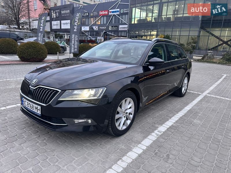 Універсал Skoda Superb 2018 в Львові
