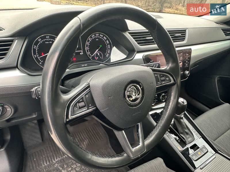 Універсал Skoda Superb 2018 в Львові
