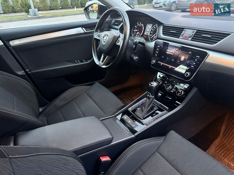 Універсал Skoda Superb 2018 в Львові