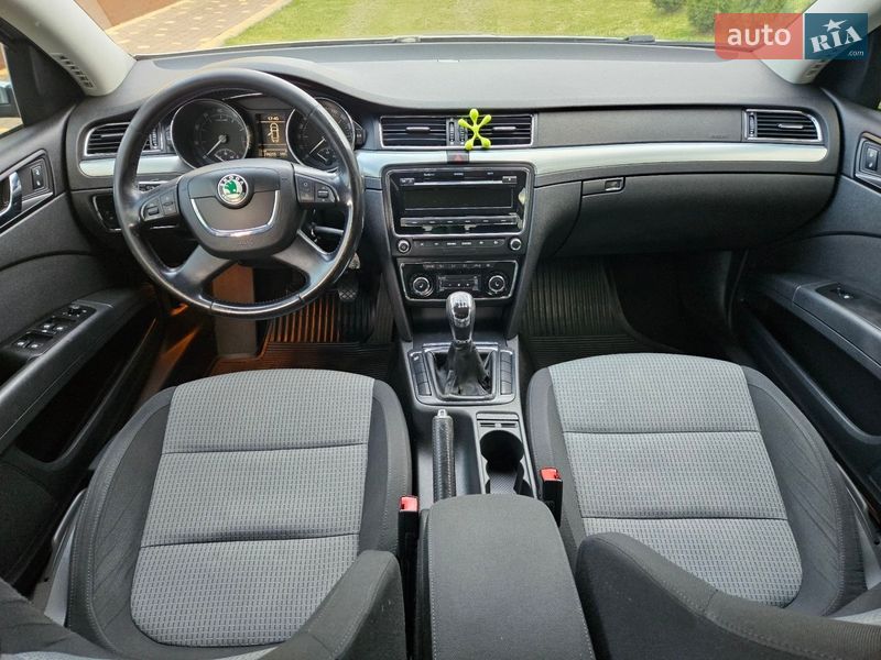 Ліфтбек Skoda Superb 2008 в Бориславі