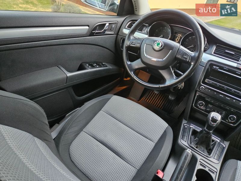 Ліфтбек Skoda Superb 2008 в Бориславі