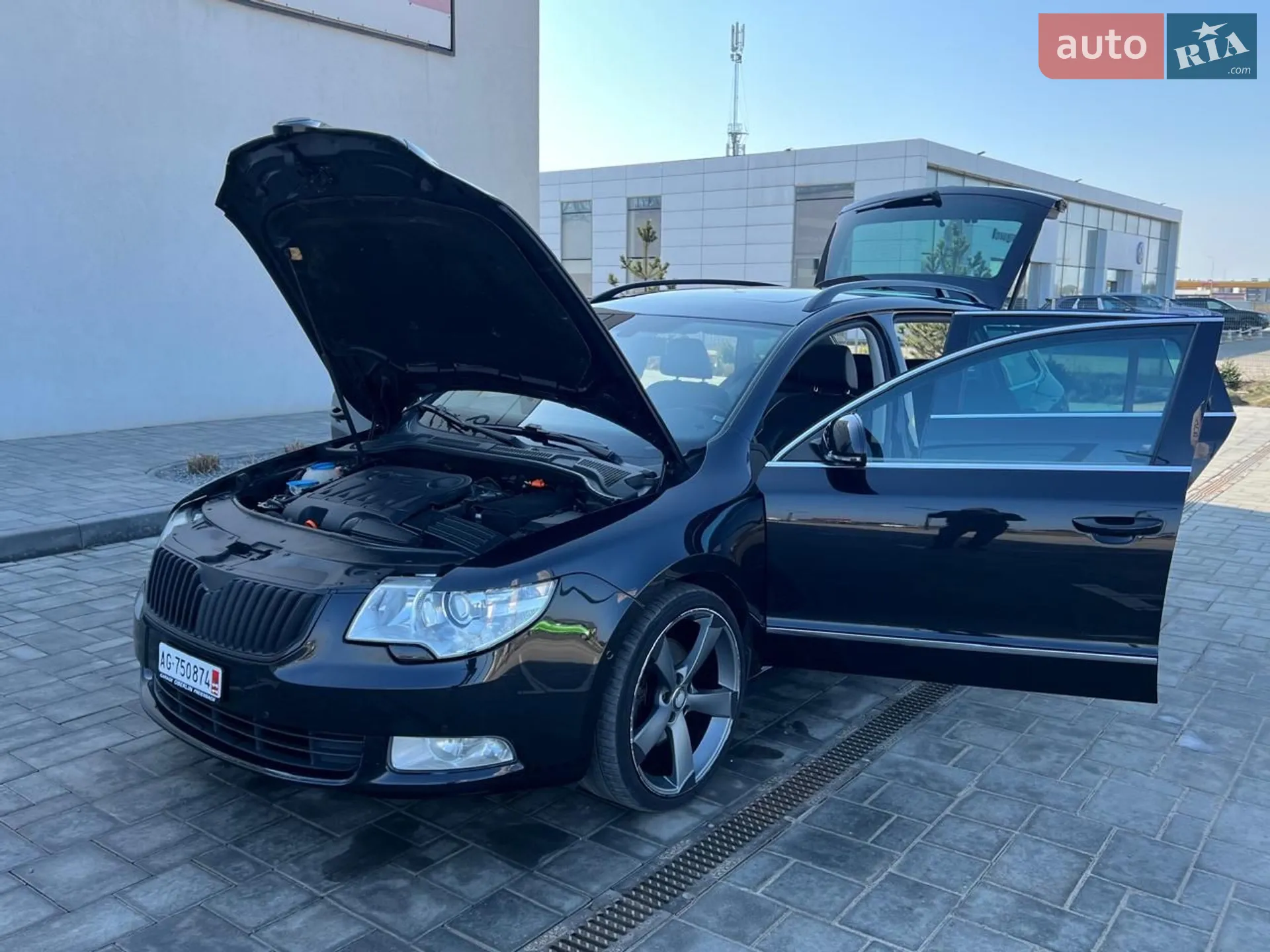 2012 Skoda Superb - мініатюра 127