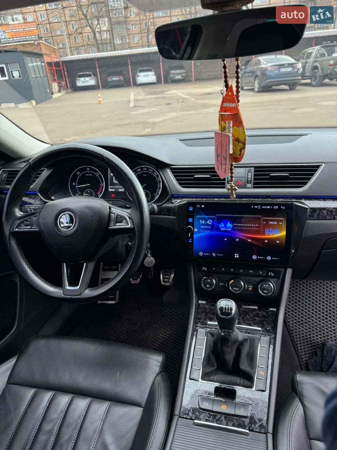 2016 Skoda Superb - мініатюра 17