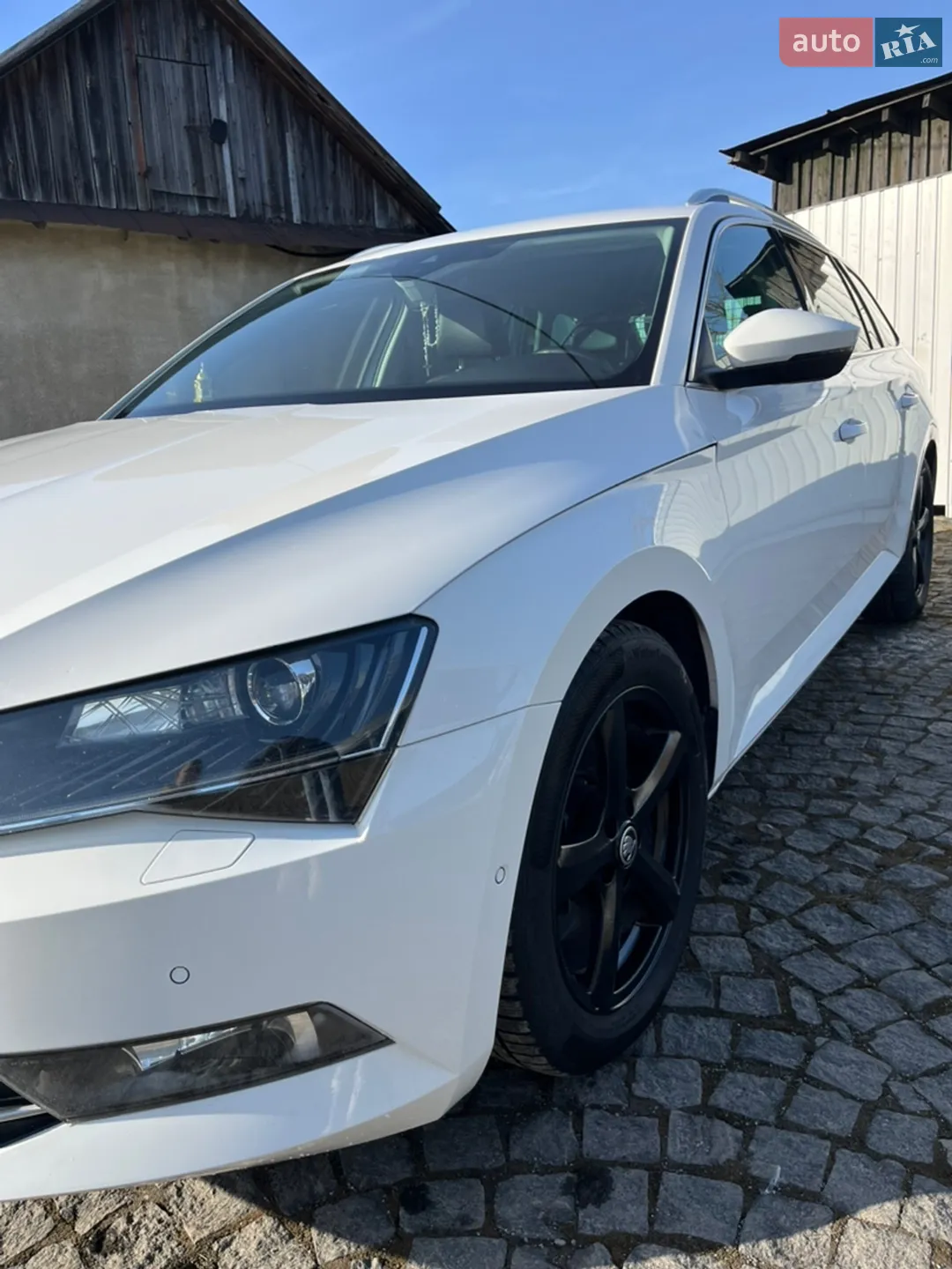 2018 Skoda Superb - мініатюра 2