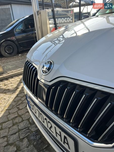 Універсал Skoda Superb 2018 в Тернополі