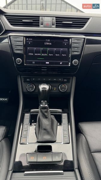 Ліфтбек Skoda Superb 2016 в Стрию