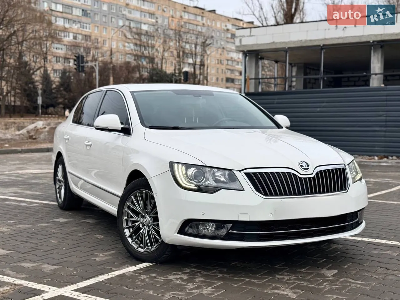 2013 Skoda Superb - мініатюра 13