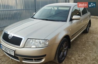 Лифтбек Skoda Superb 2005 в Стрые