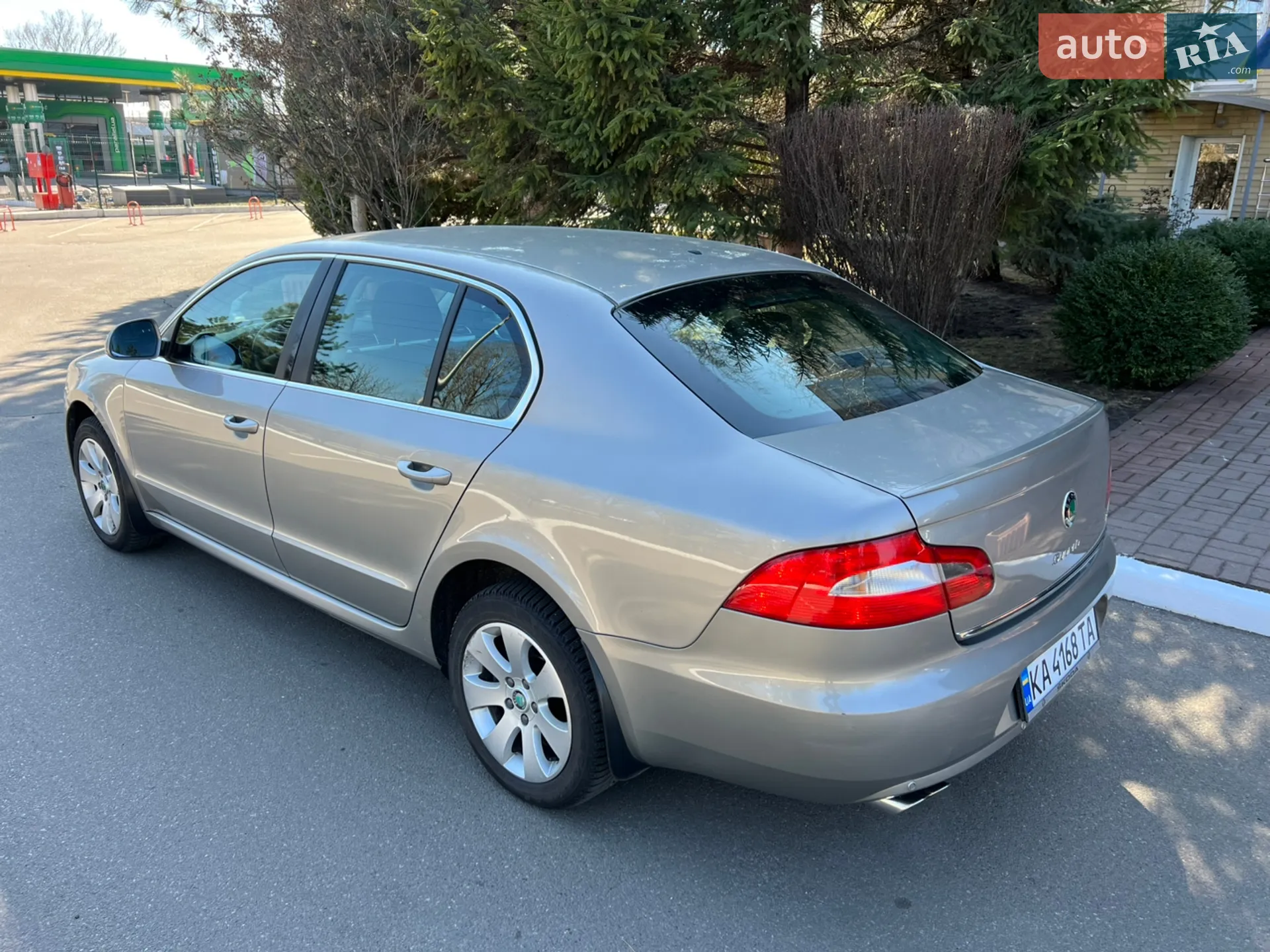 2012 Skoda Superb - мініатюра 10