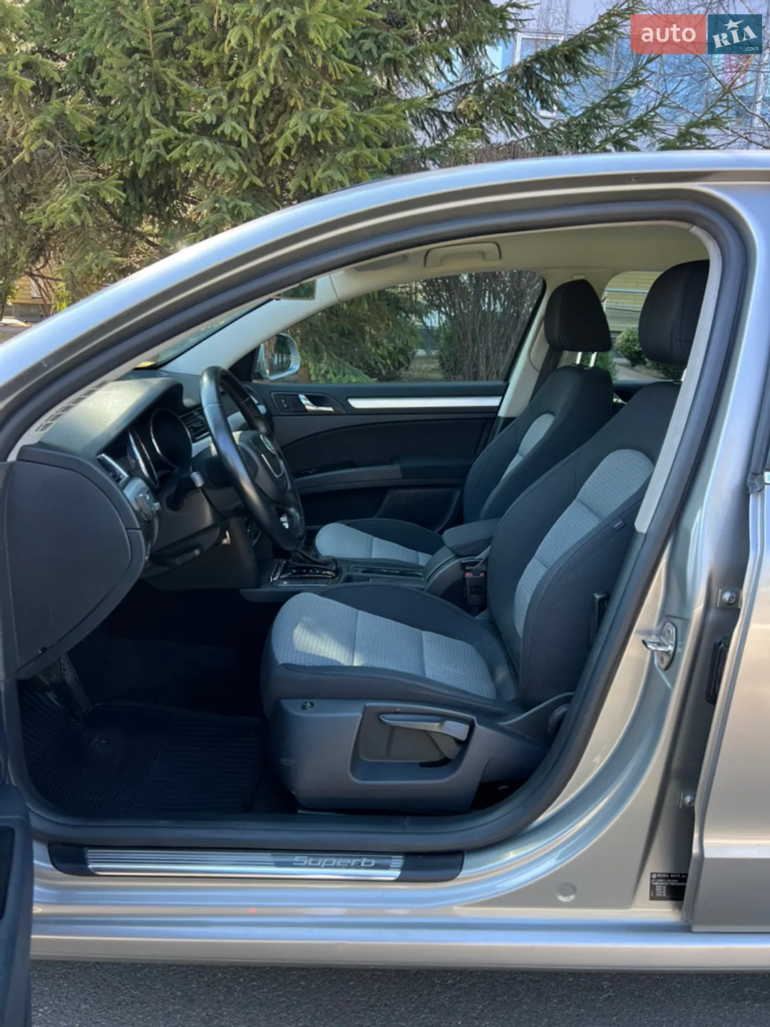 2012 Skoda Superb - мініатюра 14